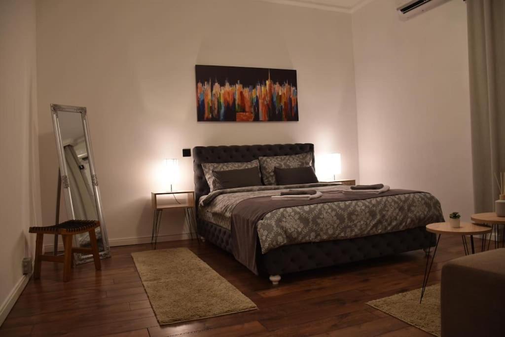 Apartment In Belgrade With Small Parking Space Exterior foto